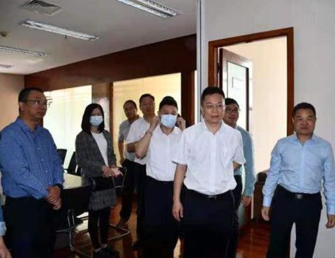 珠海市建設工程招標投標協會舉行揭牌儀式